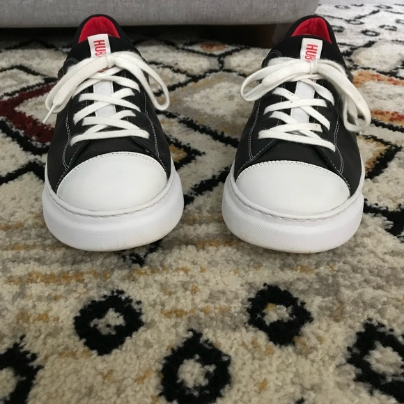 SAMUEL HUBBARD Flight Solo - Picture 3 of 11